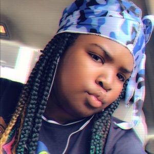 Meet your Posher, Trimeka